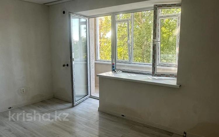 1-бөлмелі пәтер · 33.3 м² · 4/5 қабат, Абулхаир Хана, бағасы: 12 млн ₸ в Уральске — фото 2