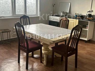 2 бөлме · 100 м² · 1/1 қабат, Ескі аэропорт ш/а., Самал 47/1 — Алаш, бағасы: 150 000 ₸ в Уральске, мкр Старый Аэропорт