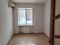 3-комнатная квартира · 58.2 м² · 1/5 этаж, Улица Жалантос батыр, 19 за 10 млн ₸ в Атырау, мкр Жилгородок — фото 2