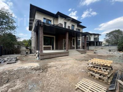Жеке үй · 7 бөлме · 650 м² · 10 жүзд., Көктөбе ш/а., бағасы: 650 млн ₸ в Алматы, Медеуский р-н