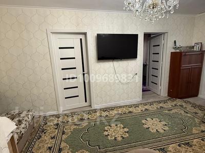 3-комнатная квартира · 47 м² · 4/5 этаж, Майкудук, 16й микрорайон 20 — 16 микрорайон 20 дом за 11.5 млн 〒 в Караганде, Алихана Бокейханова р-н