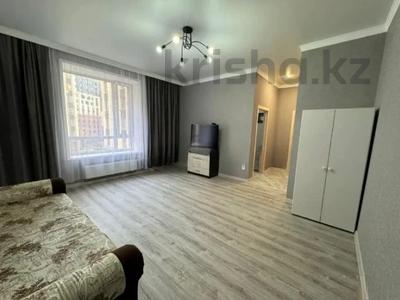 1-комнатная квартира, 41 м², 4/12 этаж помесячно, Чингиз Айтматов 77/6 за 180 000 〒 в Астане, Нура р-н