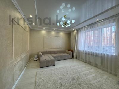 3-комнатная квартира · 90 м² · 1/5 этаж, Степной 2 14/1 за 52 млн ₸ в Караганде, Казыбек би р-н