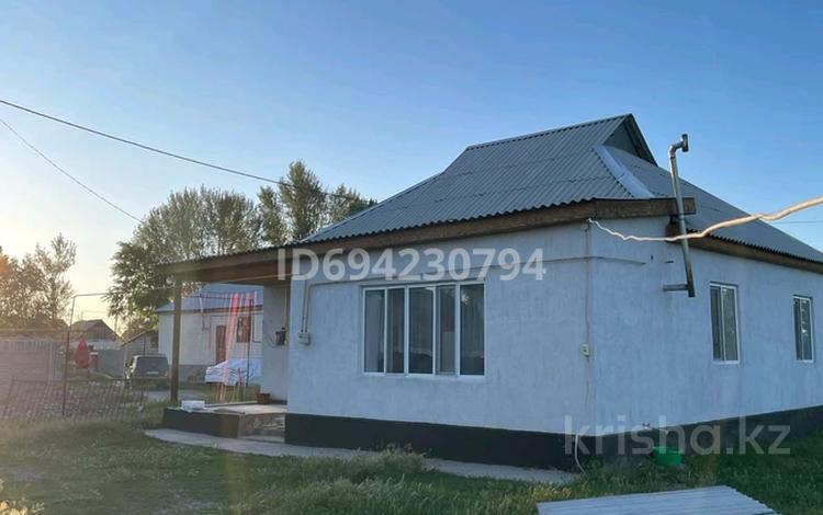 Отдельный дом · 4 комнаты · 120 м² · 10 сот., Балқарағай 87 — Кирова базары жақтағы дача за 20 млн ₸ в Таразе — фото 2