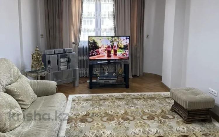 4-бөлмелі пәтер · 150 м² · 3/7 қабат, Фурманова 111, бағасы: 700 000 ₸ в Алматы, Медеуский р-н — фото 2
