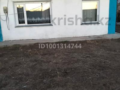 Отдельный дом · 4 комнаты · 69.3 м² · 8 сот., Астана 169 за 8.5 млн 〒 в Аксу