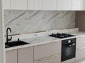 1-бөлмелі пәтер · 54.3 м² · 2/5 қабат, Просп. Абулхаир хана 55, бағасы: 30.5 млн ₸ в Уральске — фото 2