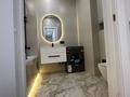 2-комнатная квартира · 65 м² · 11/12 этаж, Жубан Молдагалиев 5 за 350 000 ₸ в Астане, Нура р-н — фото 9
