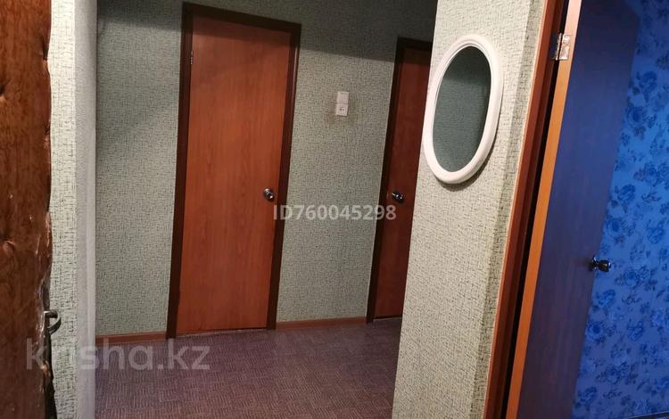 2-бөлмелі пәтер · 49 м² · 4/5 қабат, Бобровская — Радужный, бағасы: 100 000 ₸ в Усть-Каменогорске, Ульбинский — фото 2