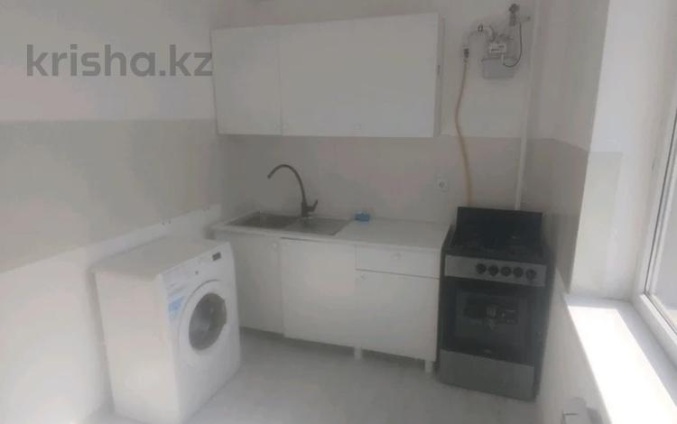 2-бөлмелі пәтер · 50 м² · 5/5 қабат, Тұран ш/а 25, бағасы: 100 000 ₸ в Шымкенте, Каратауский р-н — фото 2