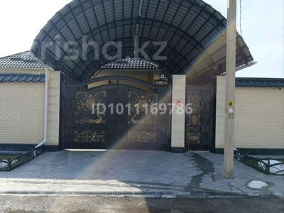 Жеке үй · 5 бөлме · 210 м² · , Есейби 120 — Абая Балуан Шолақ, бағасы: ~ 90 млн ₸ в Таразе