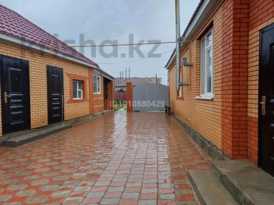 Жеке үй · 4 бөлме · 120 м² · 10 сот., Республики 387, бағасы: 40 млн ₸ в Хромтау