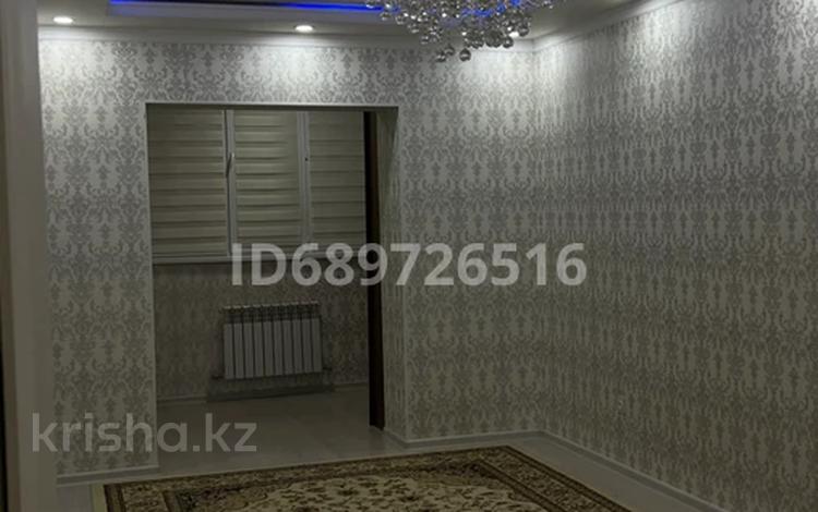 2-комнатная квартира, 59 м², 1/6 этаж помесячно, 16-й мкр 43