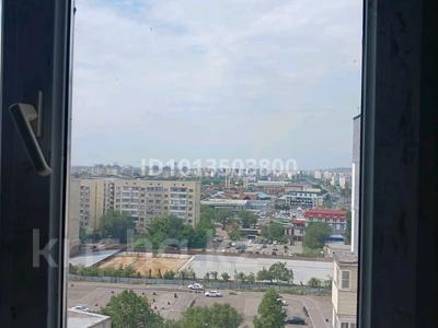 3-бөлмелі пәтер · 65 м² · 12/12 қабат, мкр Аксай-1А 12 — Момышулы Толеби, бағасы: 36 млн ₸ в Алматы, Ауэзовский р-н