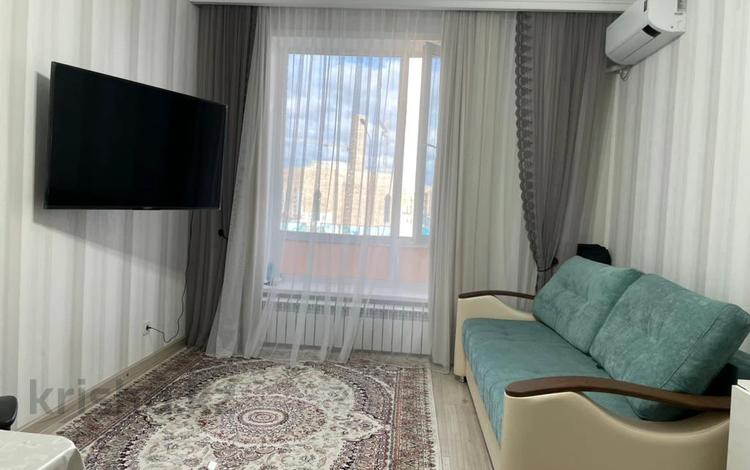 2-бөлмелі пәтер · 38 м² · 2/9 қабат, Айтеке би 15 — Окна на Айтеке би, бағасы: 30.5 млн ₸ в Астане, Нура р-н — фото 2