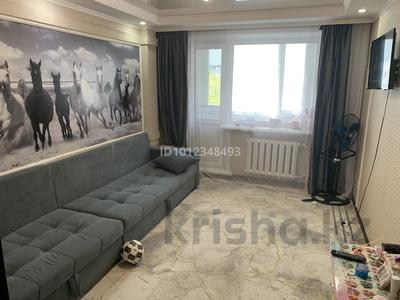 2-комнатная квартира · 48 м² · 4/5 этаж, 16-й мкр. 19 за 11 млн ₸ в Караганде