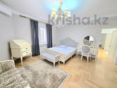 4-бөлмелі пәтер · 195 м² · 8/14 қабат, Луганского 1, бағасы: 60 000 ₸ в Алматы, Медеуский р-н
