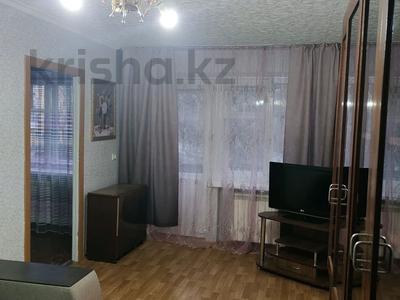 2-комнатная квартира, 45 м², 2/5 этаж помесячно, Крылова 86 за 120 000 〒 в Усть-Каменогорске