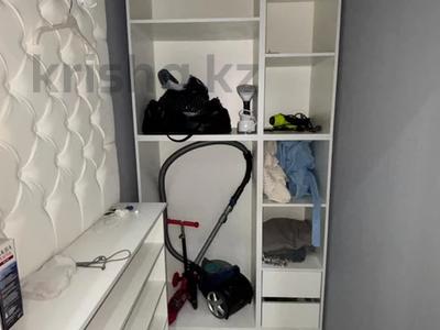 2-бөлмелі пәтер · 80 м² · 3/9 қабат, 16-ш/а. 14, бағасы: 35 млн ₸ в Актау, 16-й мкр 