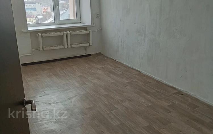 2-комнатная квартира · 43 м² · 9/9 этаж, Асан Тайманова 221 за 7.7 млн ₸ в Уральске — фото 2
