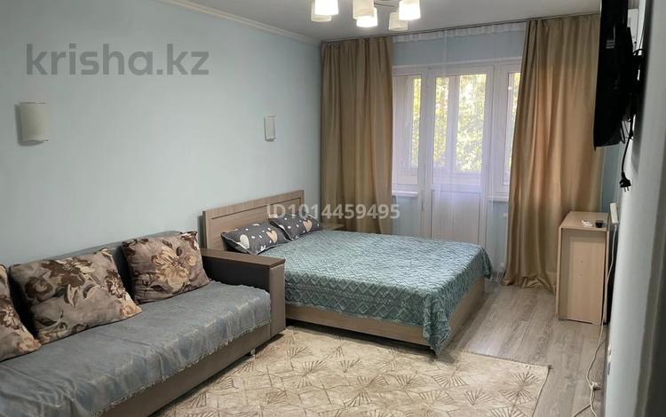 1-комнатная квартира · 33 м² · 3/4 этаж, мкр №7 10 — Абая-Янтарная за 220 000 ₸ в Алматы, Ауэзовский р-н — фото 2