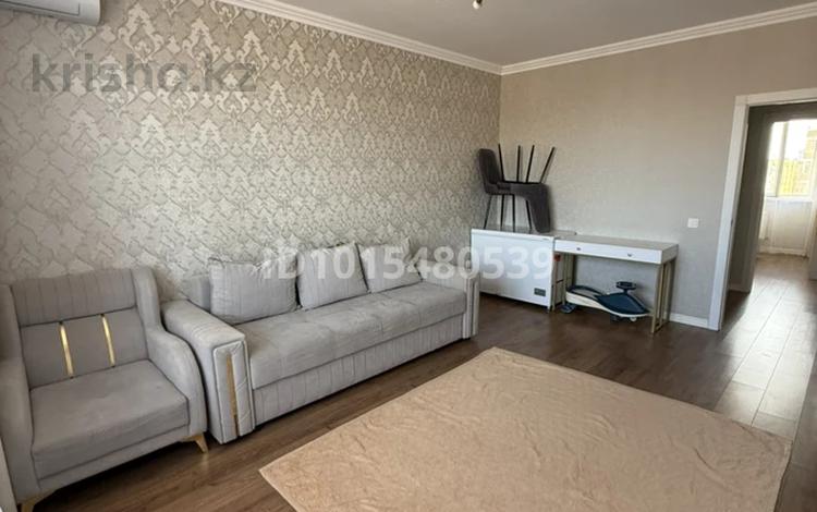 2-бөлмелі пәтер · 53 м² · 9/12 қабат, Караменде би Шакаулы 9, бағасы: 28 млн ₸ в Астане, Сарыарка р-н — фото 2