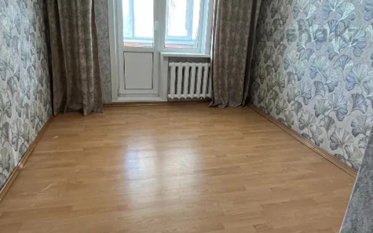 3-бөлмелі пәтер · 64 м² · 6/9 қабат, Абая, бағасы: 28 млн ₸ в Петропавловске — фото 14