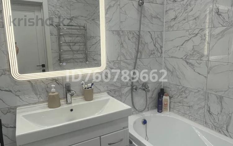 2-бөлмелі пәтер · 83 м² · 4/5 қабат, Кемеңгер — Тәуелсіздік, бағасы: 200 000 ₸ в Уральске — фото 3
