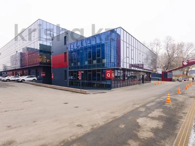 Свободное назначение, офисы, магазины и бутики, склады, салоны красоты, фитнес и спорт, медцентры и аптеки · 1100 м² за 11 млн 〒 в Алматы, Медеуский р-н