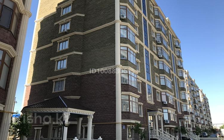 2-комнатная квартира · 76.7 м² · 3/9 этаж, мкр Центральный, Валиханова 21 блок 1 за 37 млн ₸ в Атырау — фото 2