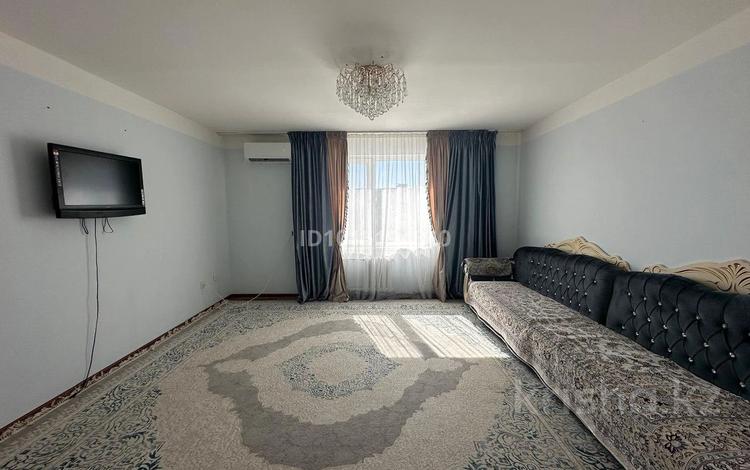 2-комнатная квартира · 68.3 м² · 4/5 этаж, 21-й мкр 37 — 37/1 за 15 млн ₸ в Актау — фото 2