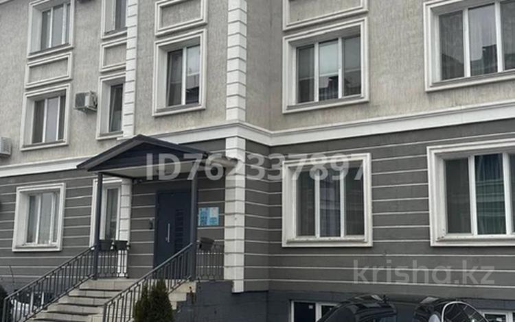 1-комнатная квартира · 42 м² · 1/3 этаж, мкр Кайрат, Мкр. Кайрат, 152/1 152/1 — East Aport Mall за 28 млн ₸ в Алматы, Турксибский р-н — фото 2