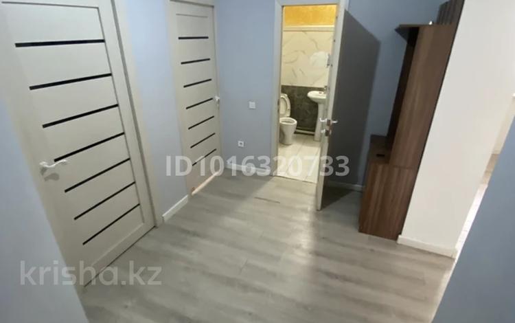 2-комнатная квартира · 68 м² · 2/13 этаж, мкр Нуркент 52 за 230 000 ₸ в Алматы, Алатауский р-н — фото 2