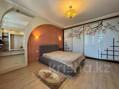 2-бөлмелі пәтер · 65 м² · 8/14 қабат, Навои 70 — Навои - Жандосова, бағасы: 300 000 ₸ в Алматы, Ауэзовский р-н