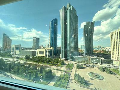 3-комнатная квартира · 130 м² · 11/20 этаж, Достык 5/2 — Достык за 30 000 〒 в Астане, Есильский р-н