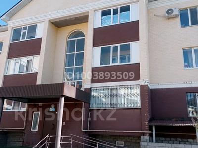 2-бөлмелі пәтер · 66.3 м² · 1/3 қабат, Нур Актобе 60к, бағасы: 17.5 млн ₸
