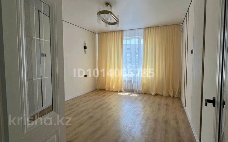 1-комнатная квартира · 38 м² · 8/9 этаж, Толеметова 106/3 за 22 млн ₸ в Шымкенте, Абайский р-н — фото 2