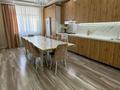 4-бөлмелі пәтер · 145 м² · 8/9 қабат, 17-й мкр 45, бағасы: 53 млн ₸ в Актау