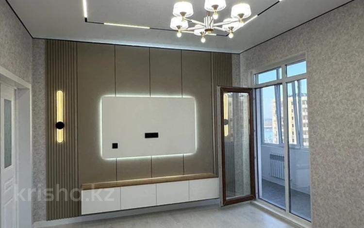 2-бөлмелі пәтер · 71 м² · 10/12 қабат, Сзади Обл. Акимата 21 — Напротив обл акимата Туркестана, бағасы: 27.5 млн ₸ — фото 2