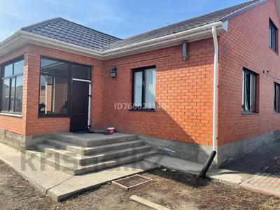 Жеке үй · 4 бөлме · 160 м² · 10 жүзд., Юга запад 2, бағасы: 53 млн ₸ в Актобе, жилой массив Юго-Запад-1