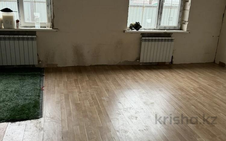 Отдельный дом · 5 комнат · 150 м² · 5 сот., мкр Айгуль 45 за 38 млн ₸ в Уральске — фото 2
