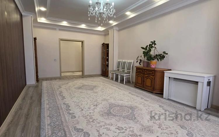 4-бөлмелі пәтер · 143 м² · 7/9 қабат, 17-й мкр 44, бағасы: 61.5 млн ₸ в Актау — фото 2