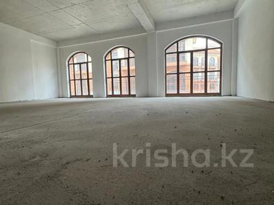 5-комнатная квартира · 216 м², Тайманова за 216 млн ₸ в Алматы, Медеуский р-н