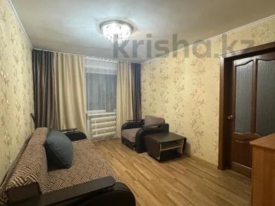 3-комнатная квартира · 67 м² · 4/5 этаж, Букетова за 140 000 〒 в Петропавловске
