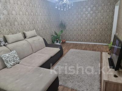 2-комнатная квартира, 44 м², 2/5 этаж, Казахстанская за 9.4 млн 〒 в Шахтинске