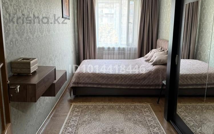3-бөлмелі пәтер · 70 м² · 4/5 қабат, Восток-3 ш/а. 15, бағасы: 22 млн ₸ в Караганде, Алихана Бокейханова р-н — фото 2