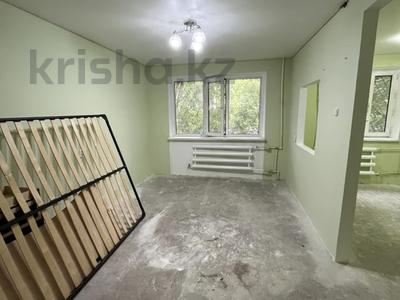 1-комнатная квартира · 32 м² · 1/5 этаж, Металлургов за 5.5 млн ₸ в Темиртау