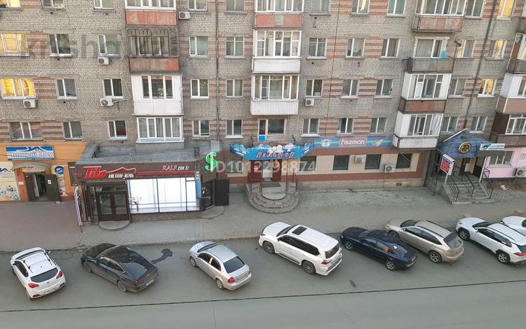 1-бөлмелі пәтер · 30 м² · 5/5 қабат, Мухамедханова 33 — Район ЦУМа, кафе Блинок, бағасы: 16.5 млн ₸ в Семее — фото 2