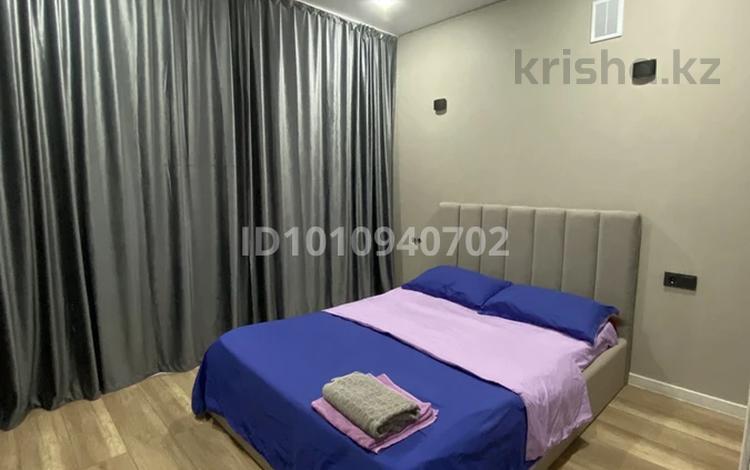 2-бөлмелі пәтер · 65 м² · 5/6 қабат, Мамыраева ш/а. 7/2, бағасы: 15 000 ₸ в Караганде, Алихана Бокейханова р-н — фото 2