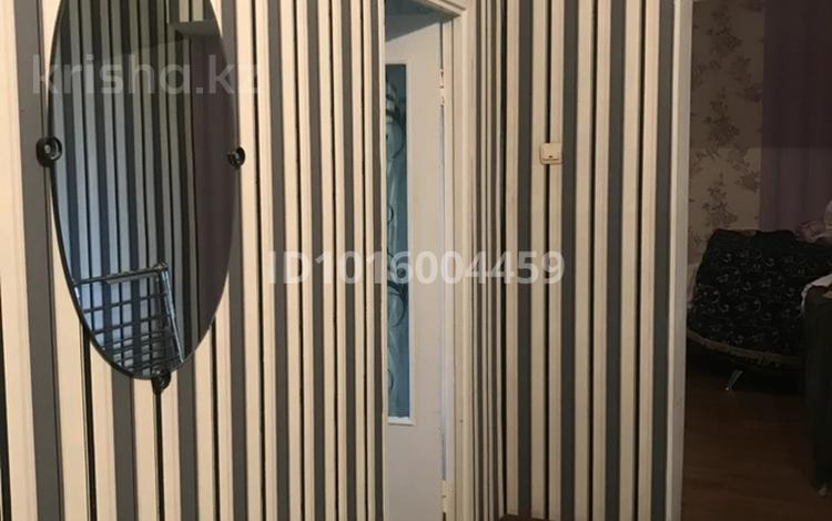1-комнатная квартира · 47 м² · 5/5 этаж, мкр Аксай-3А за 220 000 ₸ в Алматы, Ауэзовский р-н — фото 2